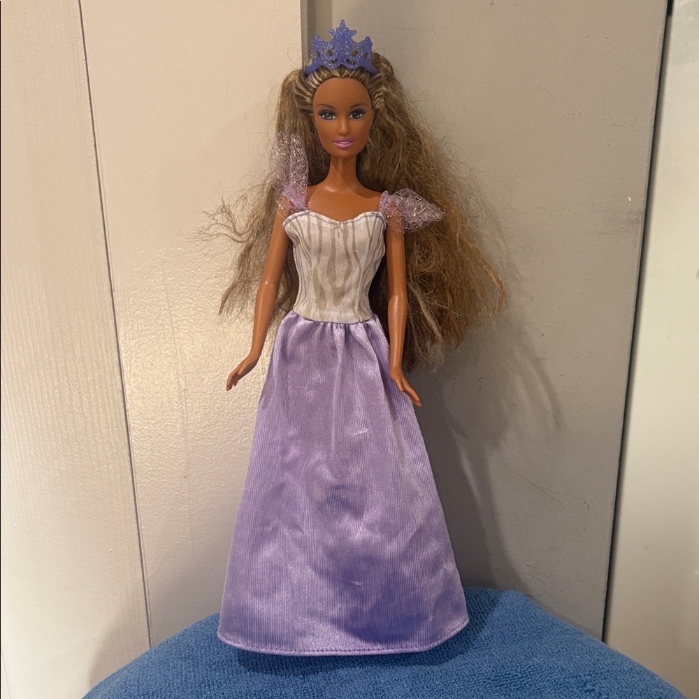 2000 Barbie Pegasus Rayla Doll -Redressed